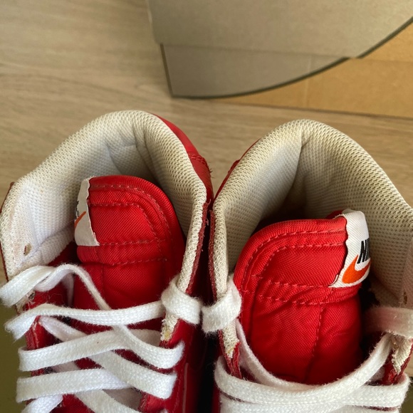 Nike Blazer Red/White - SZ 6.5 Y- 8 W - Picture 9 of 14